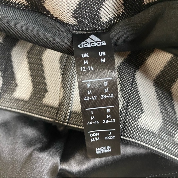 Nwt adidas TKO shorts - Picture 4 of 11